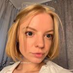 Chloe Pink avatar