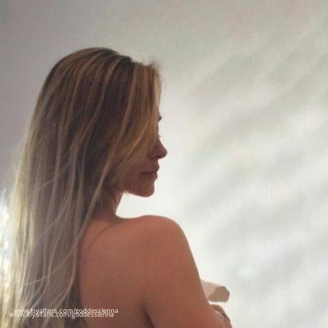 Goddess Lenna Findom avatar