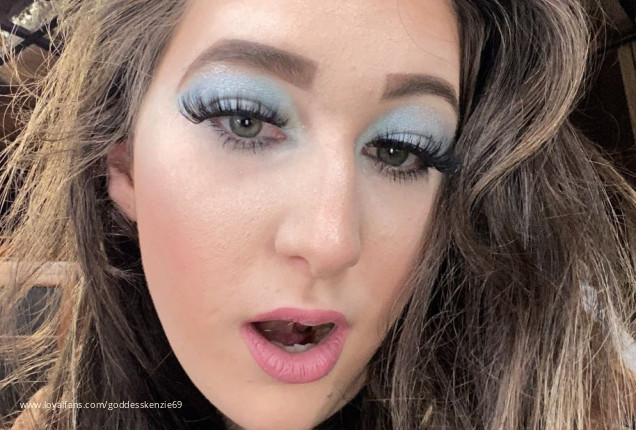 Gym Photos - Goddess Kenzie Official Photos www.Loyalfans