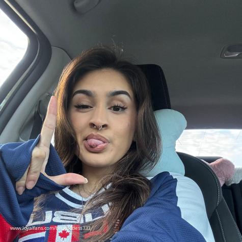 Queen Z xx’s Official Social Fan Page | LoyalFans