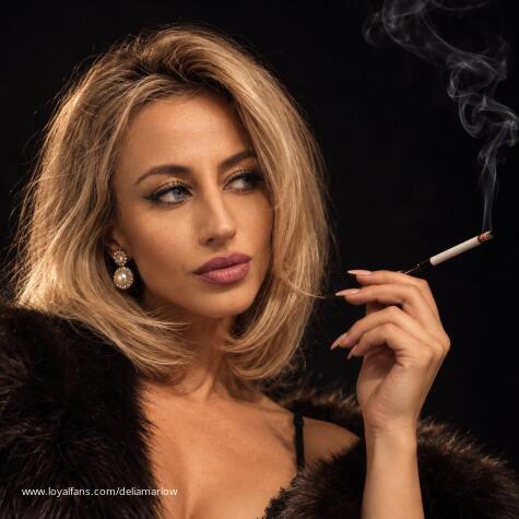 DeliaMarlow avatar
