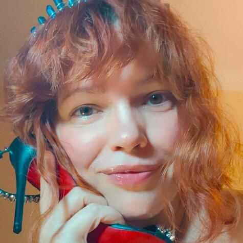 Lux Innie avatar