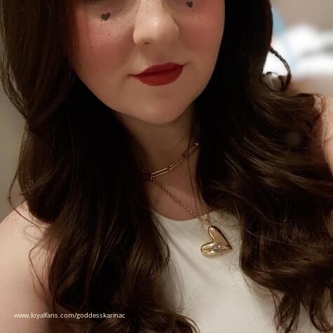 GoddessKarinaC avatar