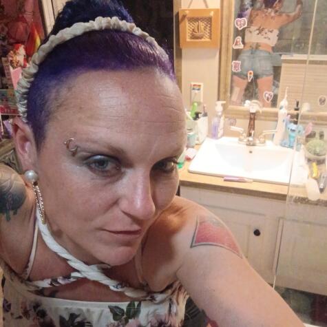 Chrissypixie1420 avatar