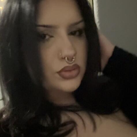 Lov3lyluluu avatar