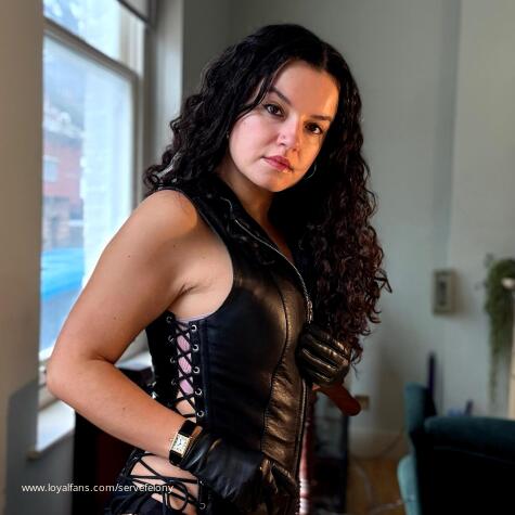 Felony FemDom avatar