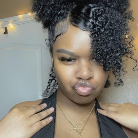 Prettyycurlss avatar