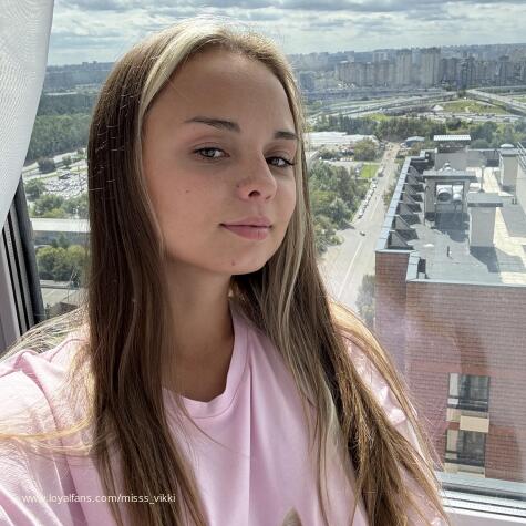 Misss Vikki avatar