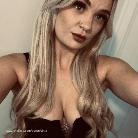 Queenfelicia avatar