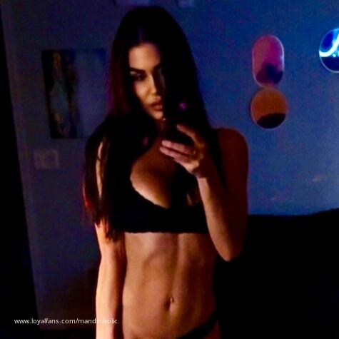 Mandi Nikolic avatar