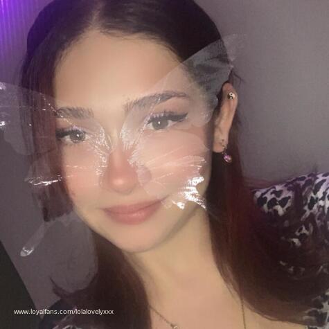 Lola Lovelyyy’s Official Social Fan Page | LoyalFans