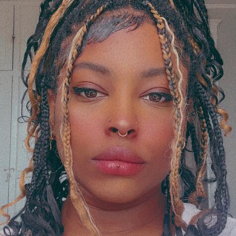 Ebonybimboalien avatar