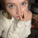 WhiteBunny4 avatar