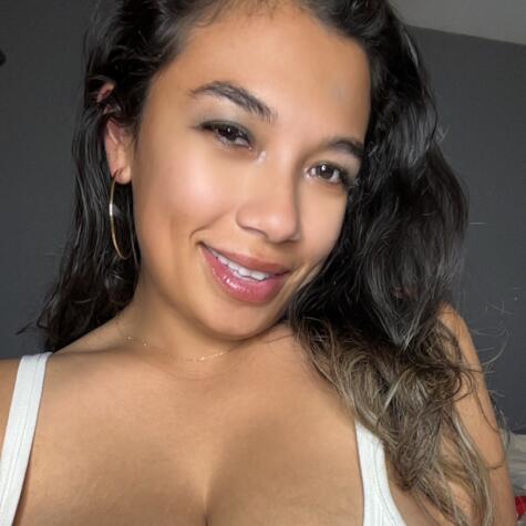 Crystaldimples avatar