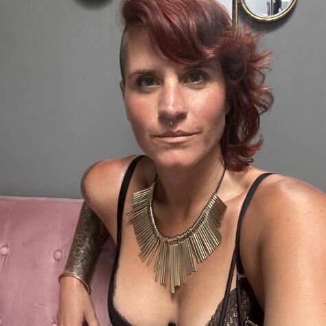 Miss Jayne avatar