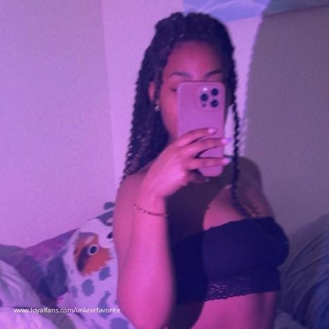 Divinity Princess Esme ’s Official Social Fan Page LoyalFans