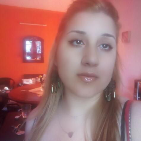 Queen Delie avatar