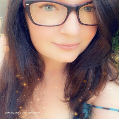 KittyKatKelly avatar