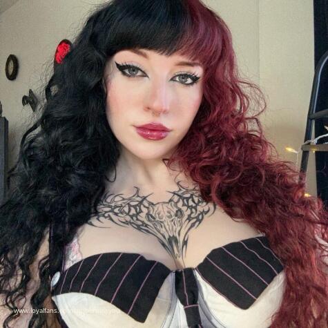 Goddess Amberr x avatar