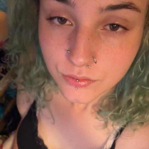Loser_B1tch avatar