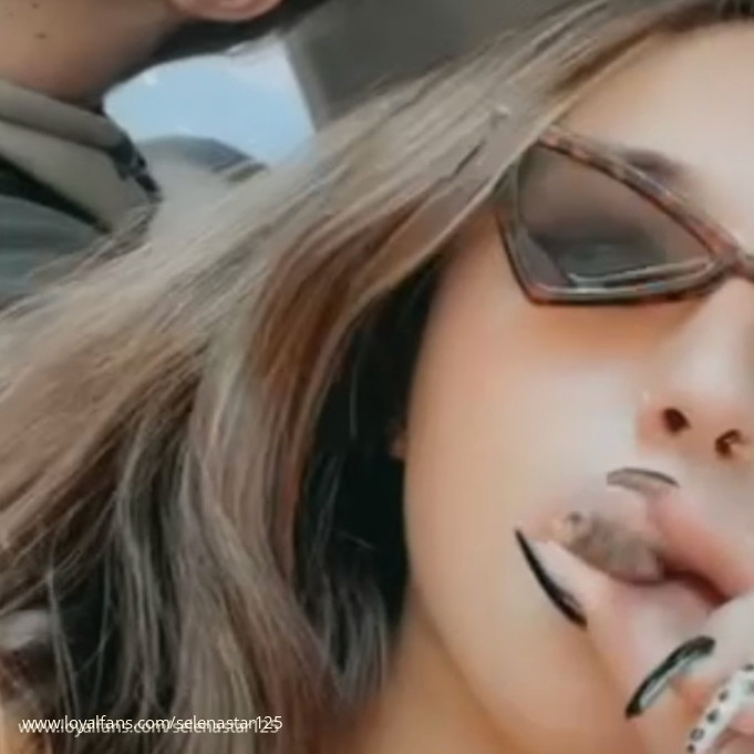 Selena star's videos and clips Official account LoyalFans