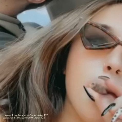 Selena star avatar