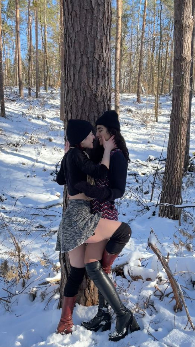 Lesbian fun in the snow with LunaSliverx - Miss Flora Official Photos |  www.Loyalfans.com