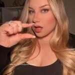 Goddess Meeks avatar