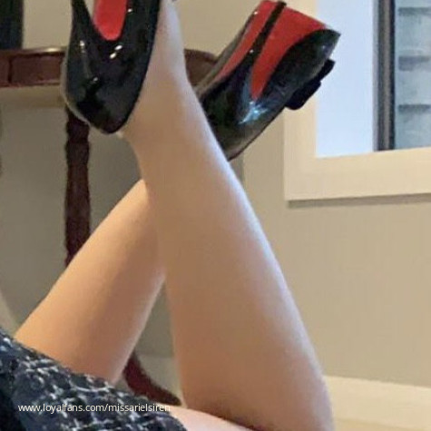 Miss Ariel Siren avatar