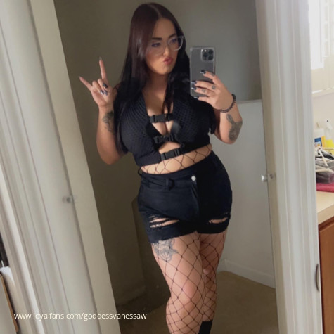 Goddess Vanessa W avatar