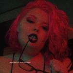 Mommy Violet avatar
