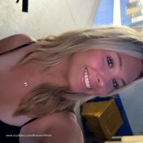 AutumnLuxxe avatar