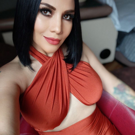 Alizee Sanzeth avatar