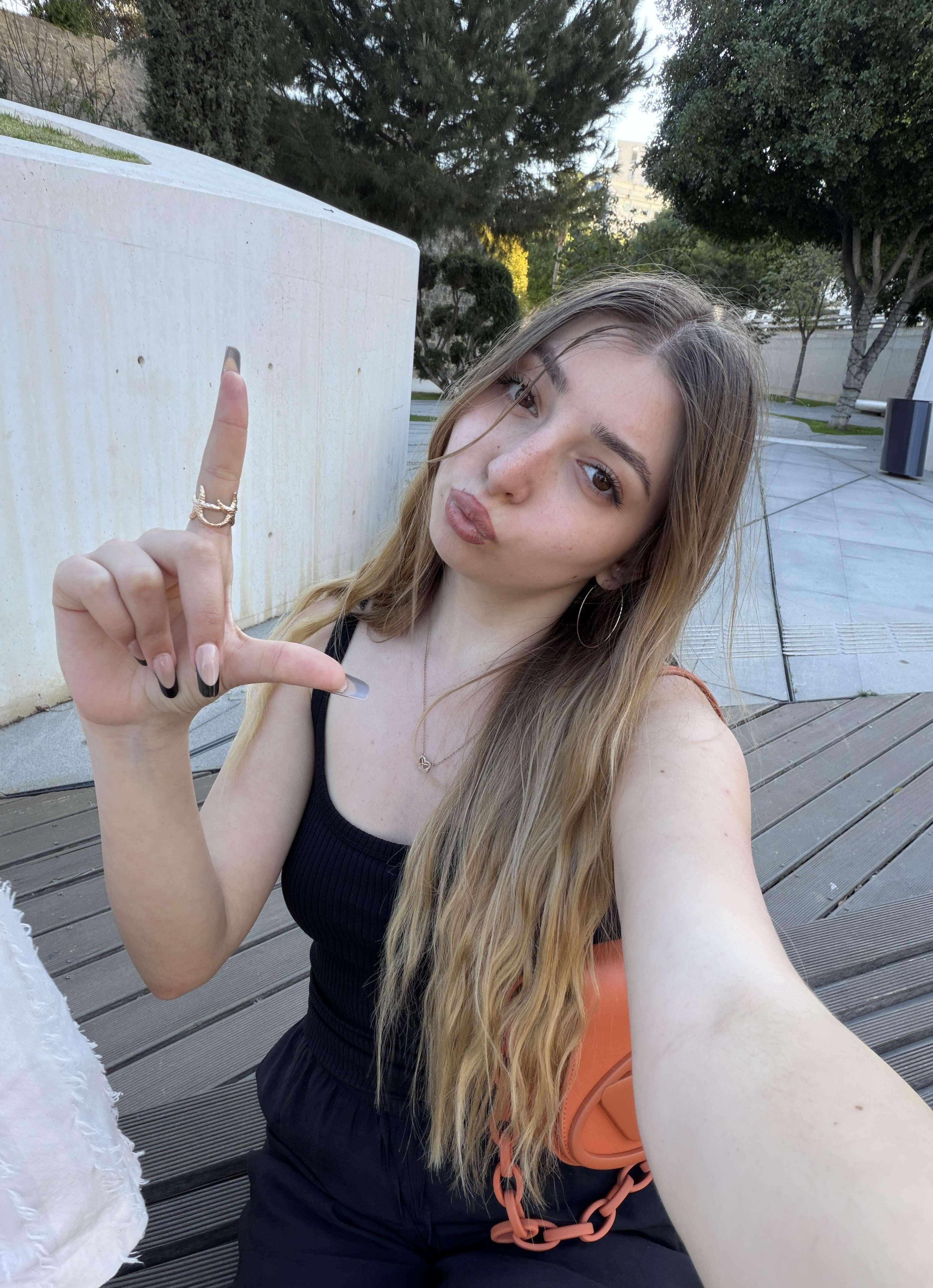 Princess Amelia x's videos and clips | Official account | LoyalFans