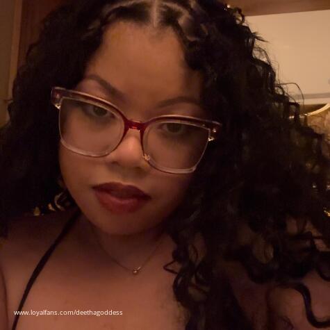 Dee tha goddess avatar