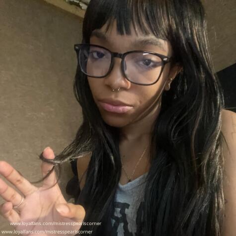 Mistress Pearls Corner avatar
