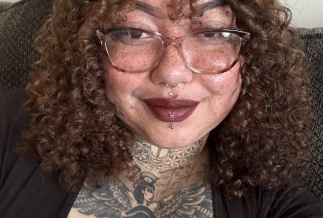 Backshots - Rileyontherox Official Profile www.Loyalfans