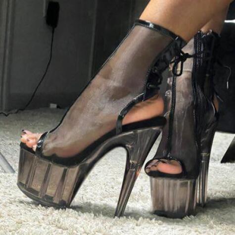 Fetish4luxury avatar