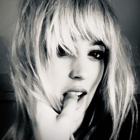 miss__raven avatar