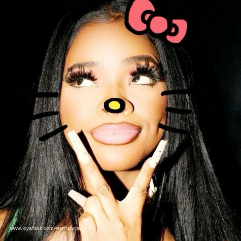 EternallyCleo avatar