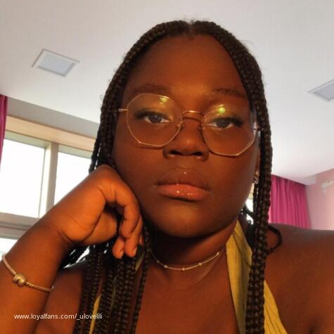 ulovelili avatar