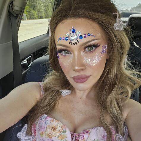 Dahlialuvlux avatar
