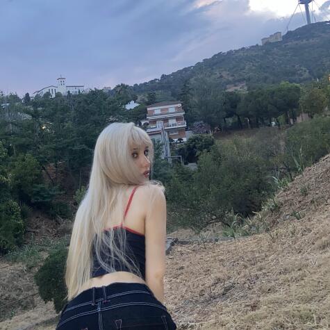 Poisonlily avatar