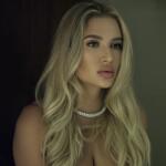 Goddess Elowen DeLuxe Findom Femdom  avatar