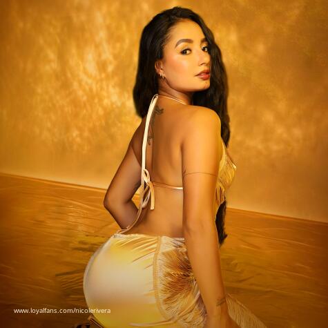 Lady Dom Nicole avatar