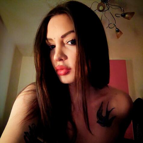 LaDivina93 avatar