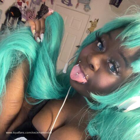 xxCinnaMonixx avatar