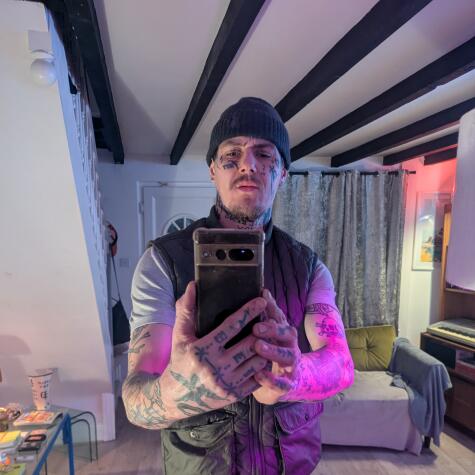 tattedfindom avatar