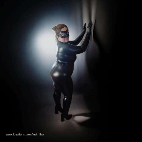 Ludmilaa avatar
