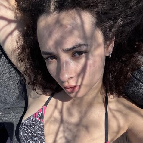 lovelylotuss avatar